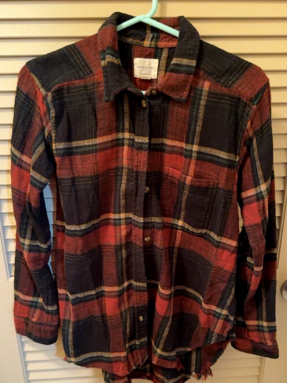 American Eagle Outfitters Red and Black Plaid Button-Down Shirt